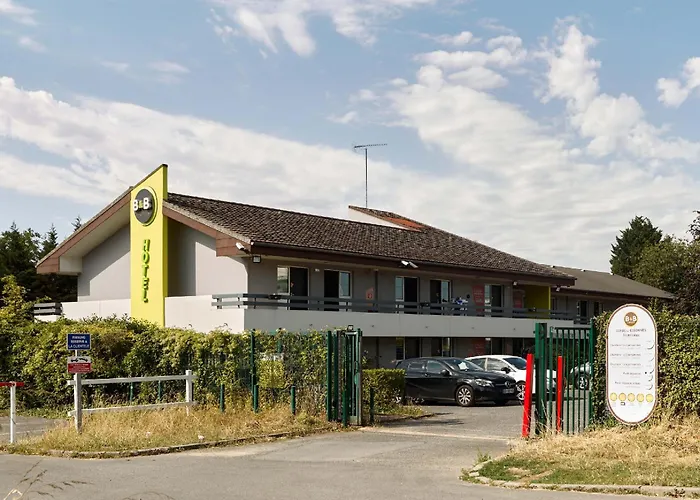 B&B HOTEL Corbeil-Essonnes